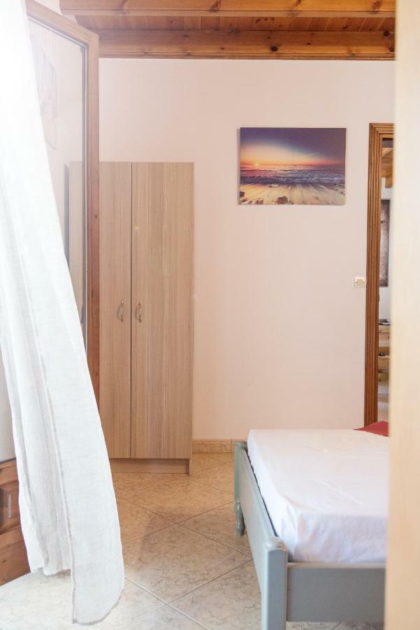 Villa Philippos Vitaládes エクステリア 写真