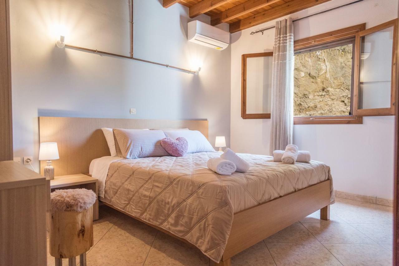 Villa Philippos Vitaládes エクステリア 写真
